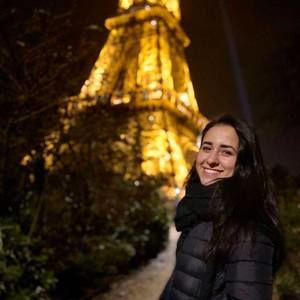 Meet your Posher, Malia